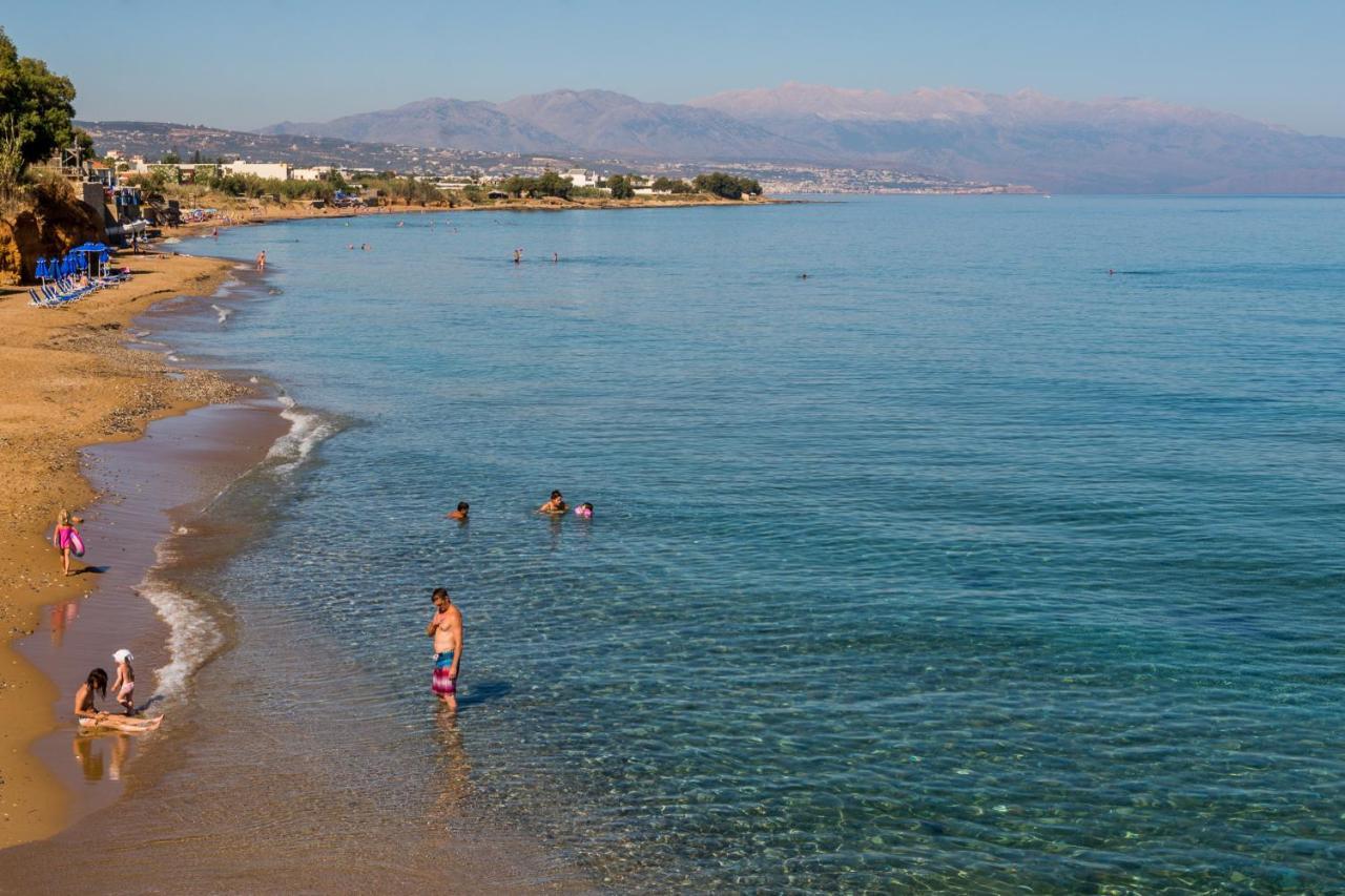 Alkionis Beach Hotel Apartments Sfáka Екстериор снимка