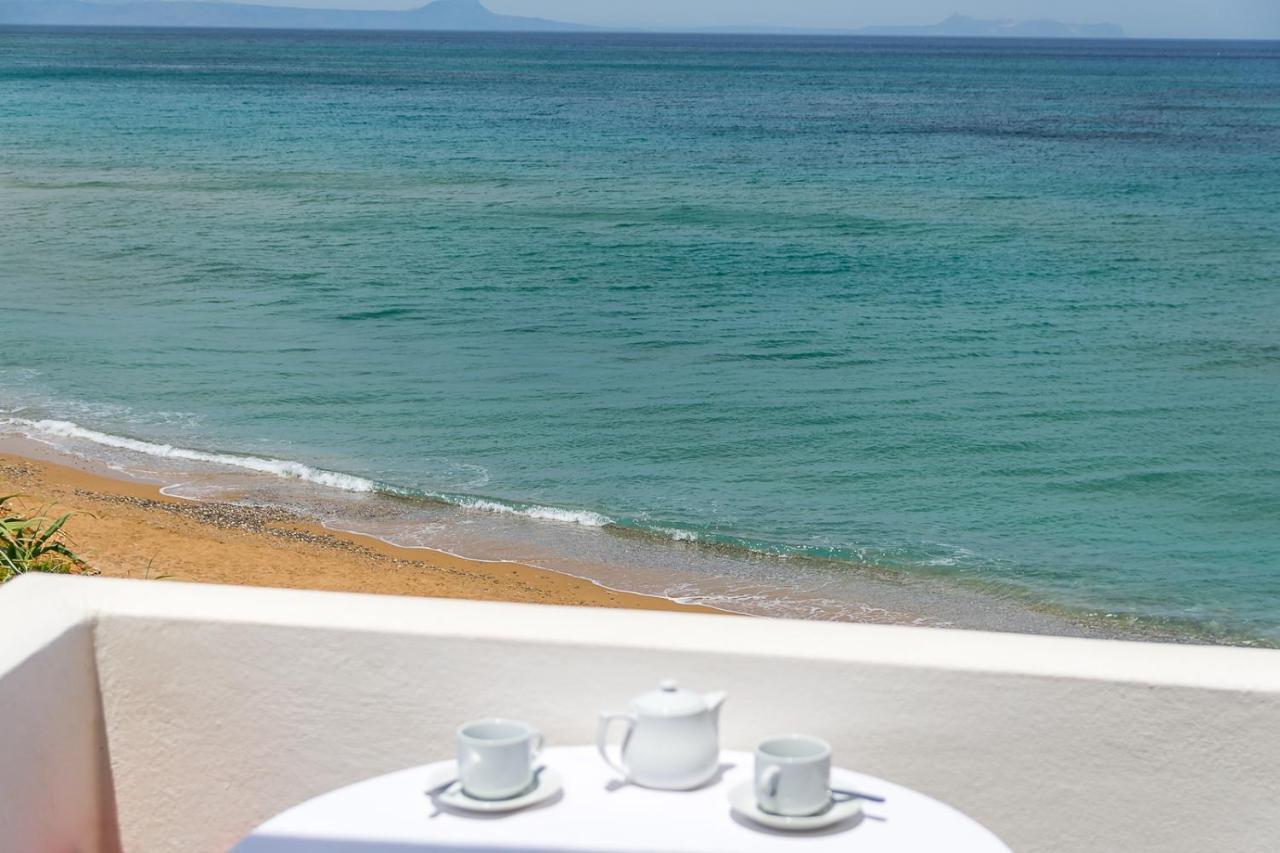 Alkionis Beach Hotel Apartments Sfáka Екстериор снимка