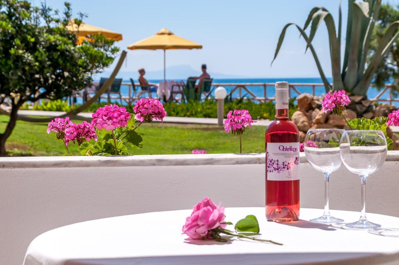 Alkionis Beach Hotel Apartments Sfáka Екстериор снимка